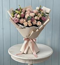 Букет цветов из:  Розы и Лизиантусы в Красногвардейском Ставропольского края