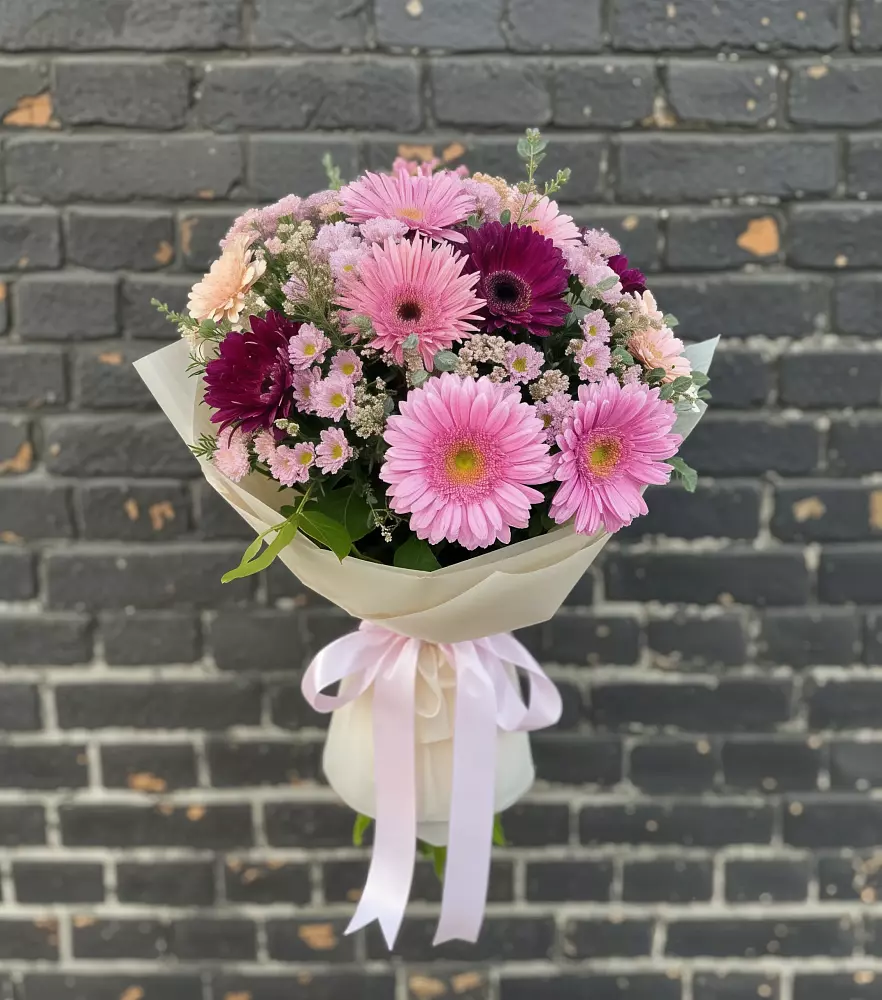 Букет цветов из: Герберы и Хризантемы в Красногвардейском Ставропольского края