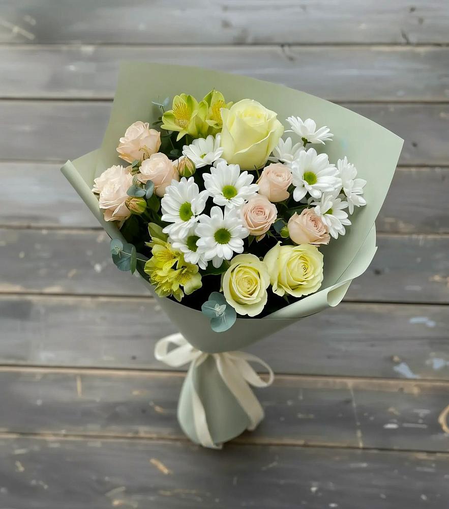 Букет цветов из: Альстромерии, Розы и Хризантемы в Красногвардейском Ставропольского края