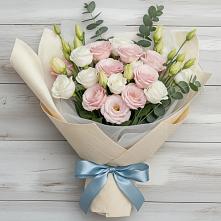 Букет цветов из:  Лизиантусы в Красногвардейском Ставропольского края