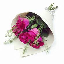 Букет цветов из:  Розы в Красногвардейском Ставропольского края