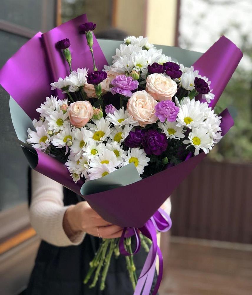 Букет цветов из: Хризантемы, Гвоздики и Розы в Красногвардейском Ставропольского края