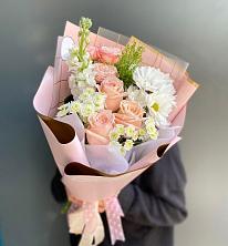 Букет цветов из:  Хризантемы и Розы в Красногвардейском Ставропольского края