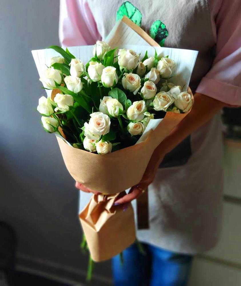 Букет цветов из: Розы в Красногвардейском Ставропольского края