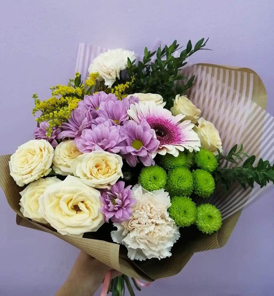 Букет цветов из: Хризантемы, Розы, Гвоздики и Герберы в Красногвардейском Ставропольского края