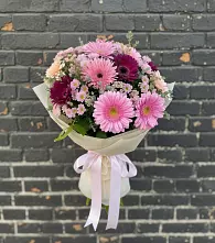 Букет цветов из:  Герберы и Хризантемы в Красногвардейском Ставропольского края