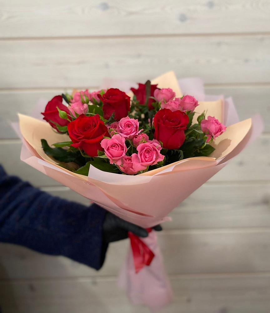 Букет цветов из: Розы в Красногвардейском Ставропольского края