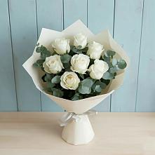 Букет Белые розы в Эвкалипте в Красногвардейском Ставропольского края